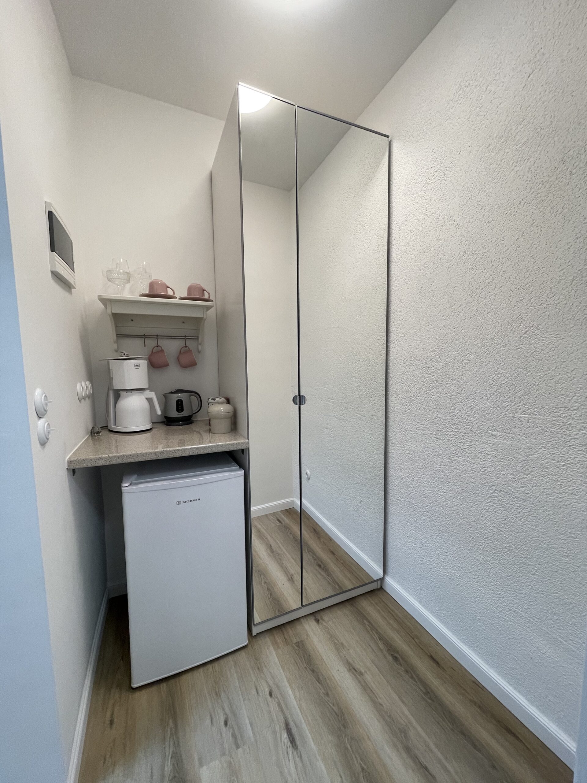 Garden Studio - Image 11